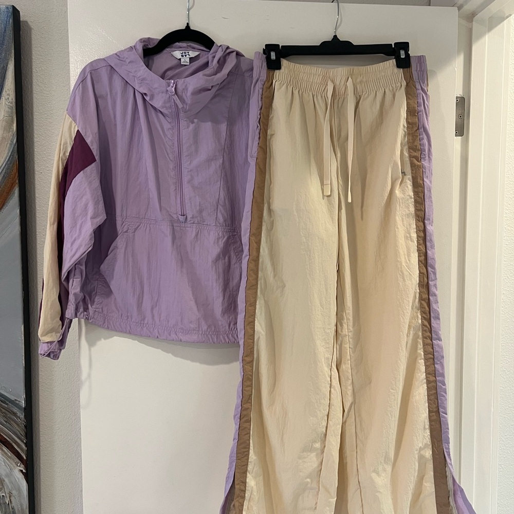 JoyLab sweatsuit set